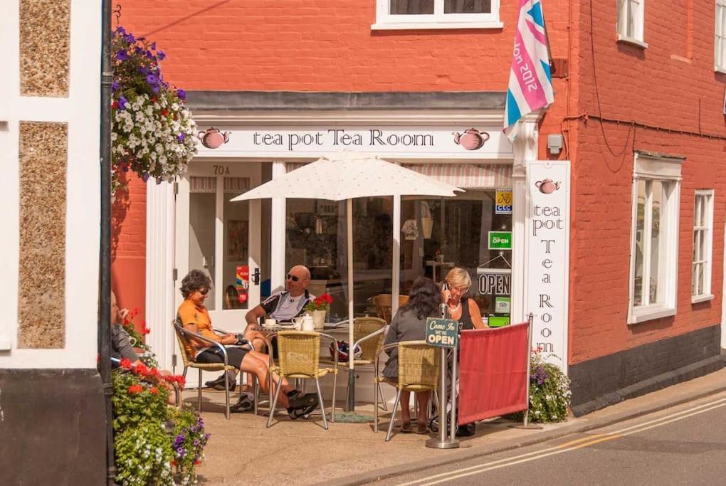Wren Cottage, A Very Cosy Historic Coastal Cottage In A Pretty Little Village Wickham Market Exterior foto