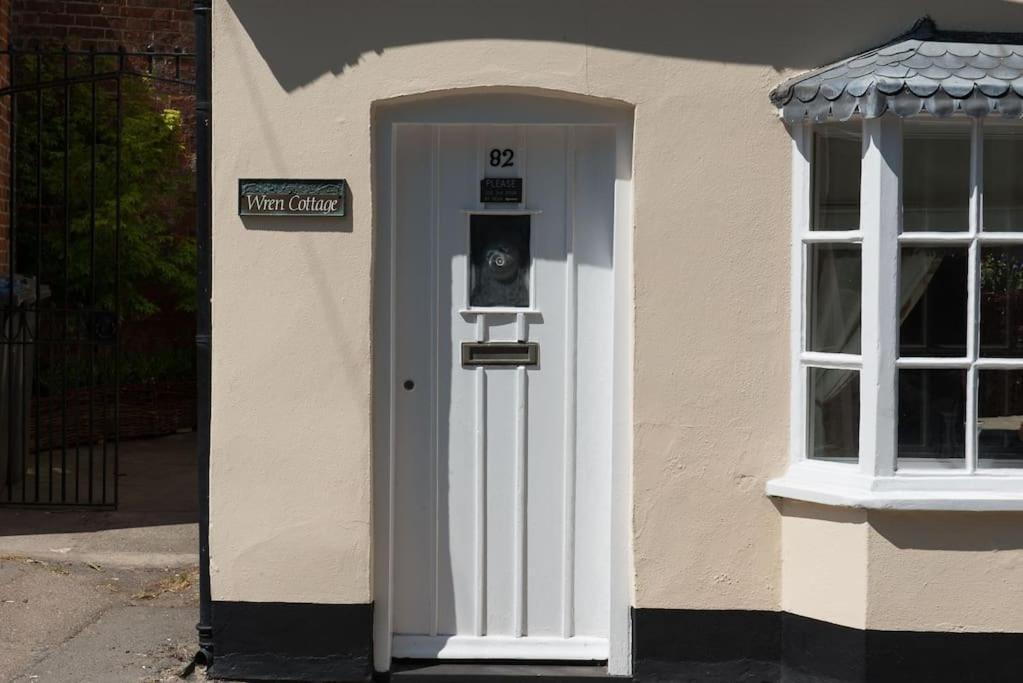 Wren Cottage, A Very Cosy Historic Coastal Cottage In A Pretty Little Village Wickham Market Exterior foto